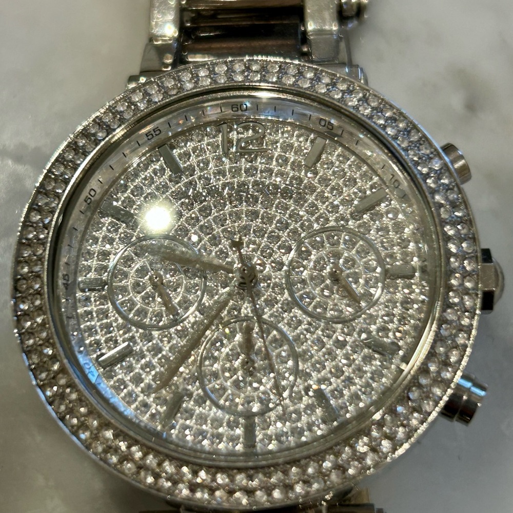 NEW Michael Kors Women’s Silver Parker Watch MK 6284